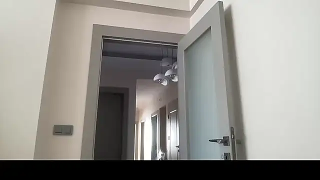 petitebeauty's sex show image