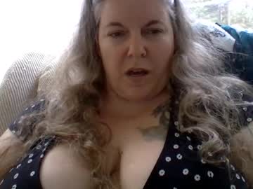 hippysnewhere's sex show image hippysnewhere's sex show image