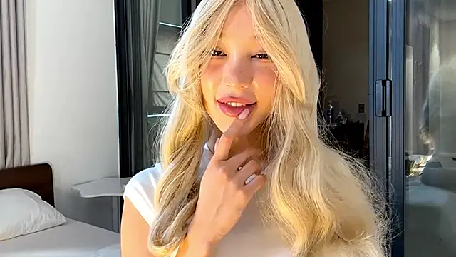 LezlieGreet's sex show image LezlieGreet's sex show image