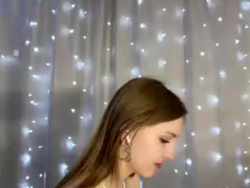 Изображение секс-шоу модели carollkaps Изображение секс-шоу модели carollkaps