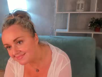 sky_kuper's sex show image