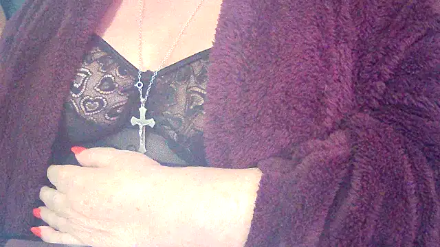 Playful_MILF_Demi's sex show image