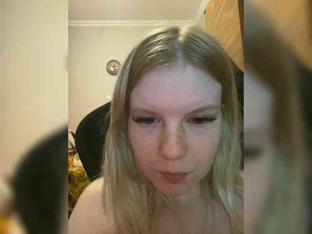 Изображение секс-шоу модели Amelia2004