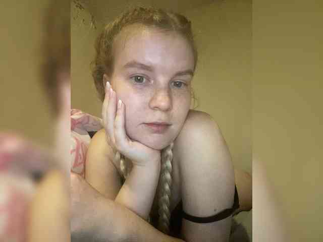 Изображение секс-шоу модели Amelia2004