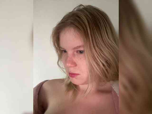 Изображение секс-шоу модели Amelia2004