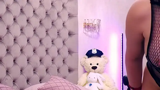 TianaPosh's sex show image