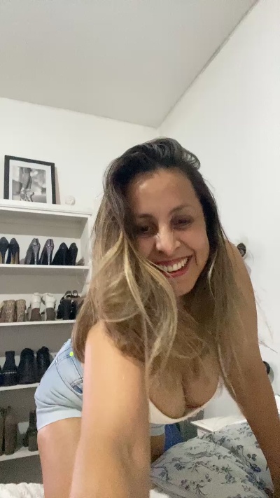 DolceyPaloma27's sex show image DolceyPaloma27's sex show image