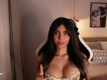 abril_w18's sex show image