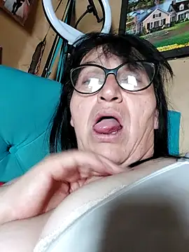 clarita_01's sex show image