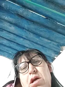 clarita_01's sex show image