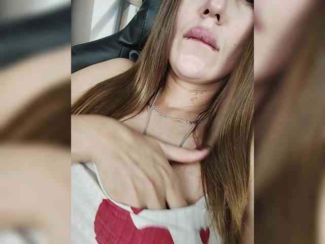 SexyKitty75-1's sex show image