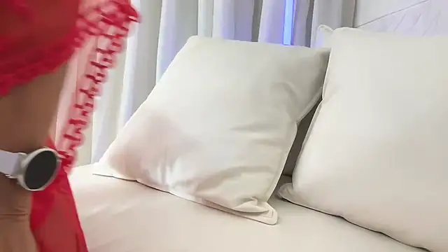 Изображение секс-шоу модели Reyna63