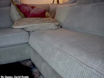 x_lily_x's sex show image