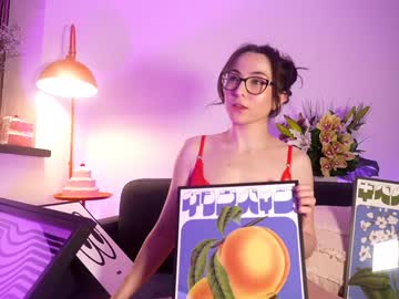 littlee33's sex show image