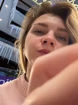 ValenciaShock's sex show image