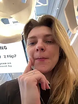 ValenciaShock's sex show image ValenciaShock's sex show image