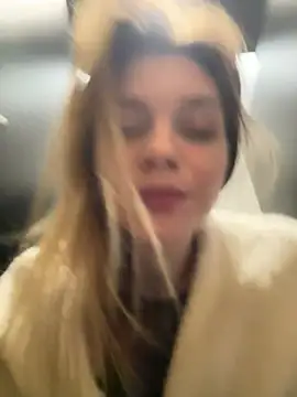 ValenciaShock's sex show image