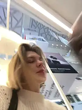 ValenciaShock's sex show image