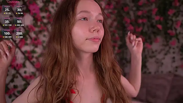 Изображение секс-шоу модели Petite_Polly Изображение секс-шоу модели Petite_Polly