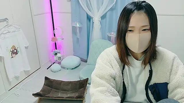 MEI--55's sex show image