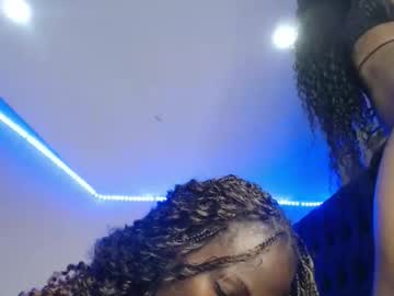 essy_hero's sex show image