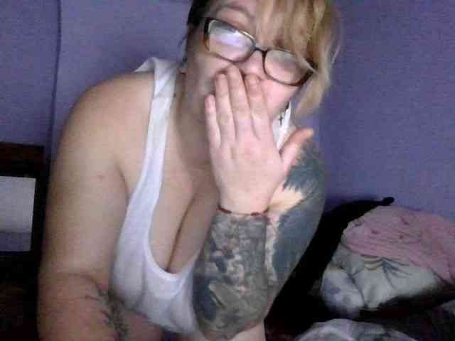 sweetmommy's sex show image