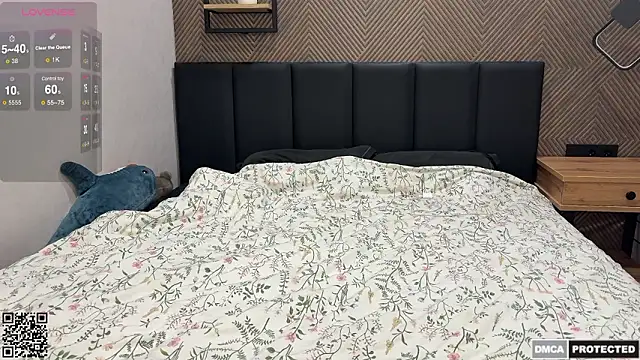 Exeltis's sex show image