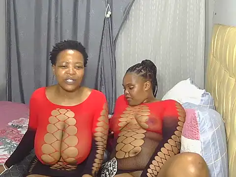 Twin_lovers's sex show image