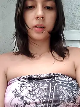 Maiden-Hot's sex show image