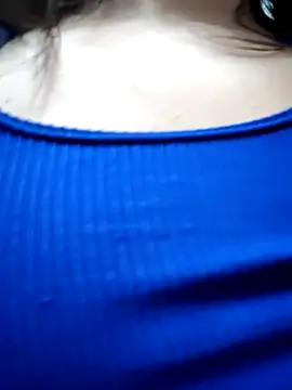 Maiden-Hot's sex show image