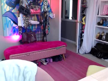 Изображение секс-шоу модели dommetomorrow
