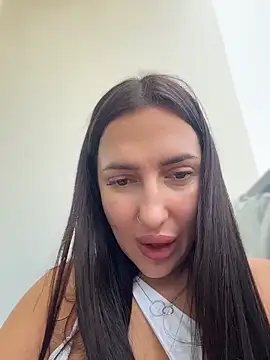 Изображение секс-шоу модели AleksandraRich Изображение секс-шоу модели AleksandraRich