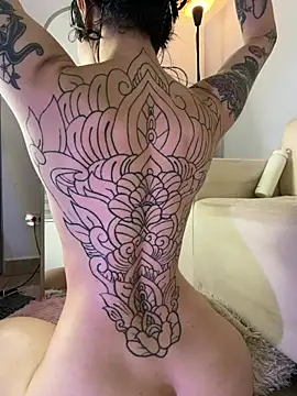 Elirpo's sex show image