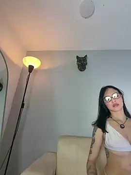 Elirpo's sex show image