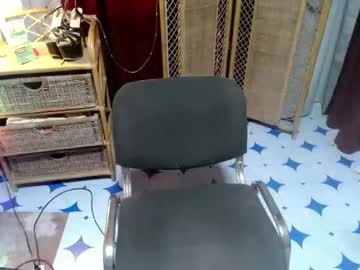 pretty_petite_asian143's sex show image