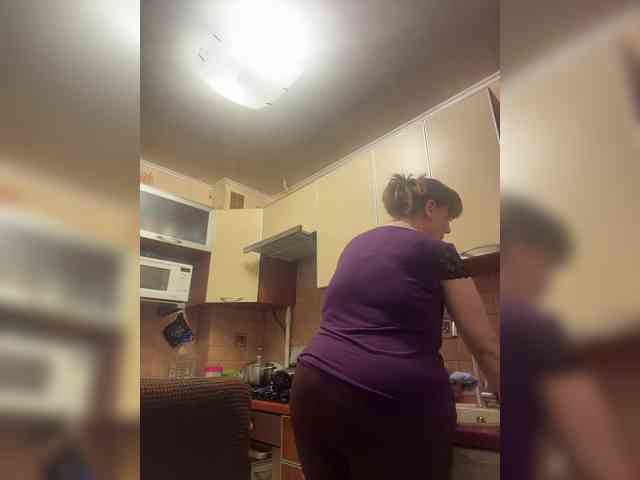 Taly1974's sex show image