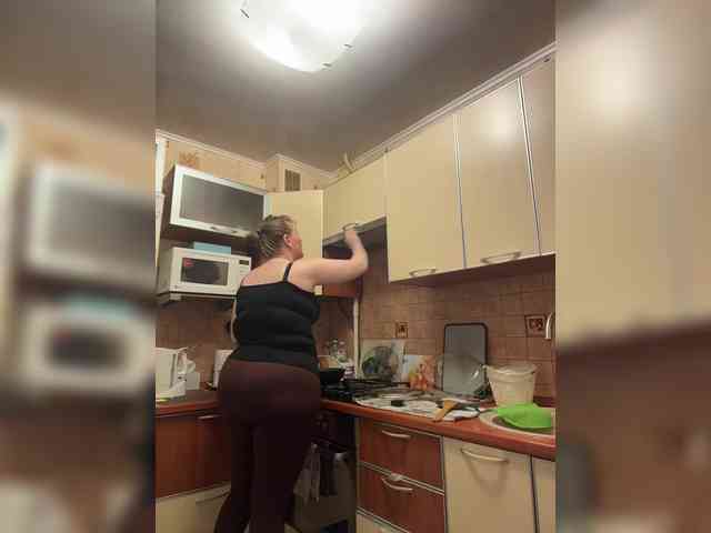 Taly1974's sex show image