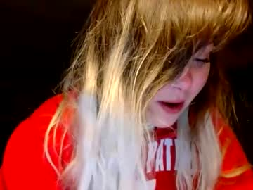 kipsy420's sex show image kipsy420's sex show image