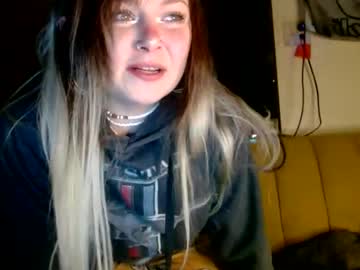 kipsy420's sex show image kipsy420's sex show image