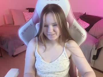 milkyshowproject's sex show image