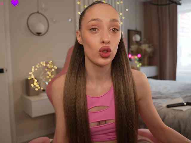 MilaLuxury's sex show image