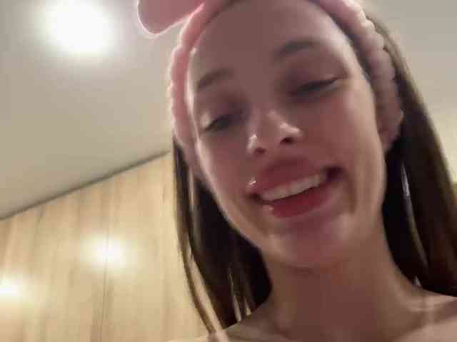 Sexshow-Bild von MilaLuxury