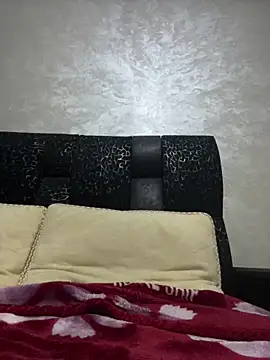 lara9Qouin's sex show image