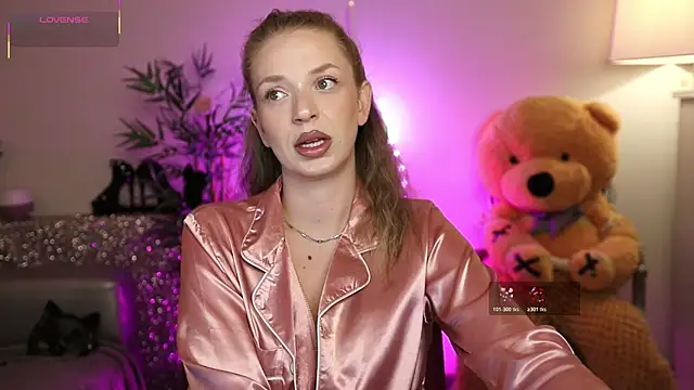 NovaHollisx's sex show image