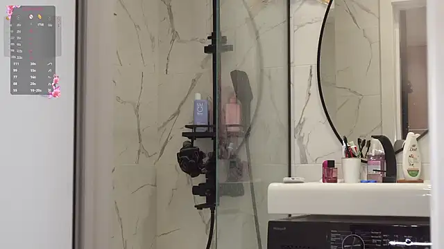 norakisses's sex show image