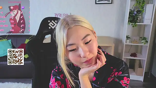 Aisi_18's sex show image