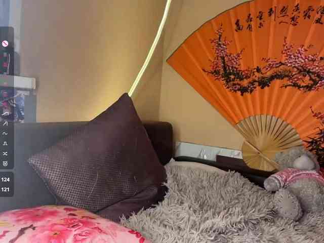 hermina-iloveyou's sex show image