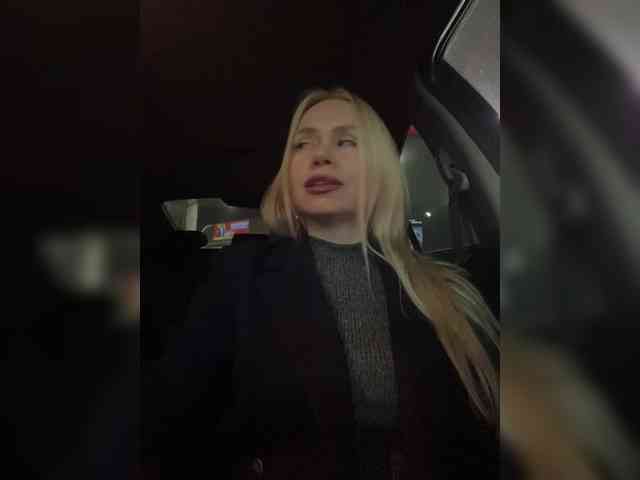 Sexshow-Bild von -SexyMilf-