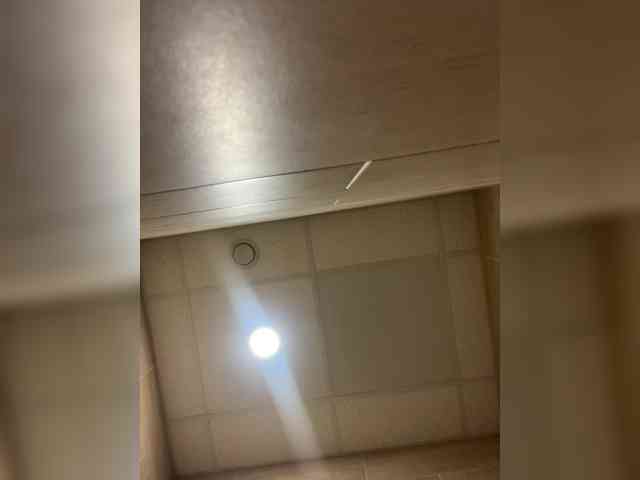 Sexshow-Bild von -SexyMilf-