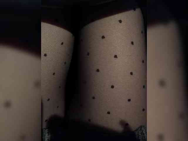 Sexshow-Bild von -SexyMilf-